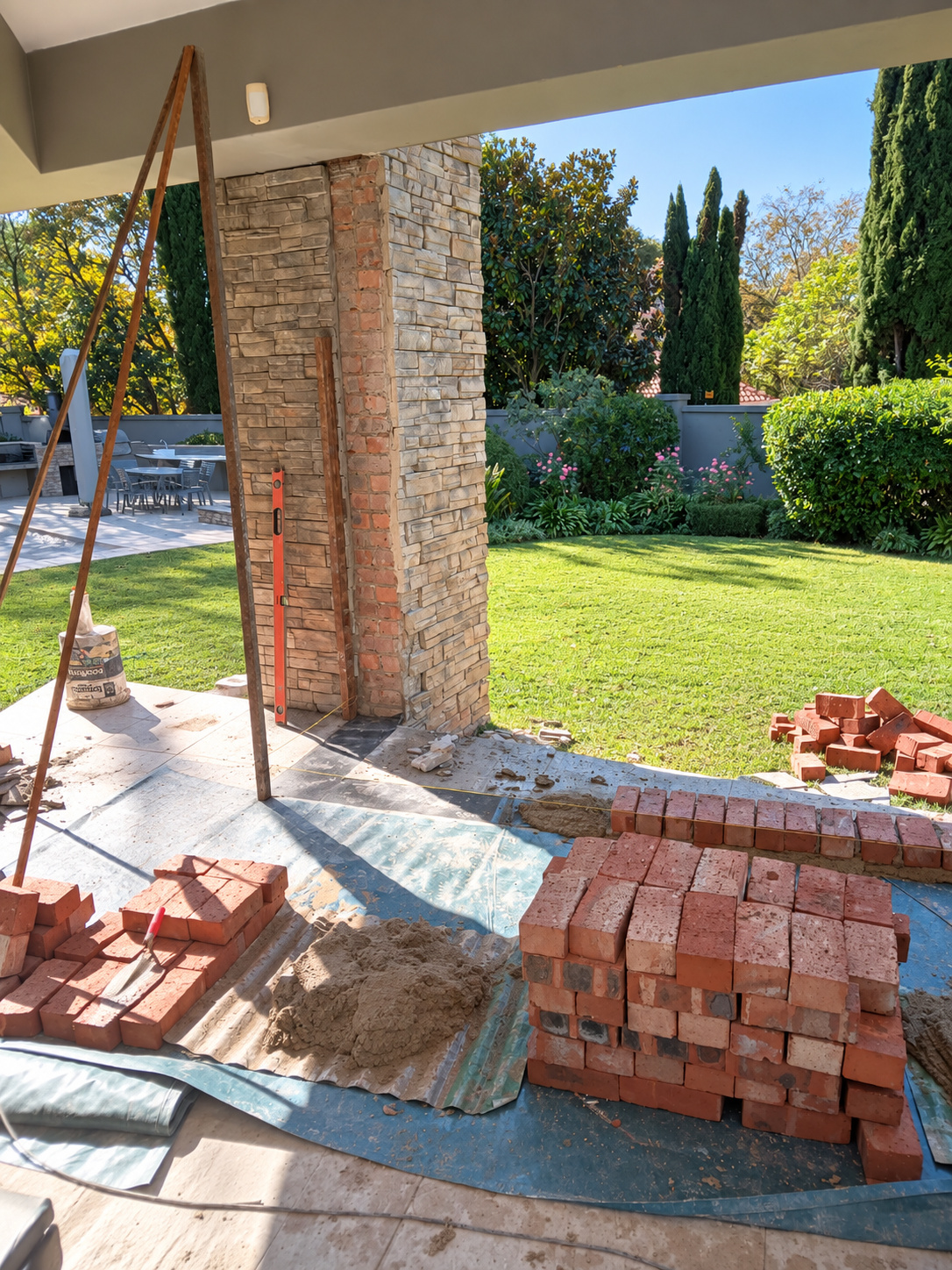Brickwork closing opening